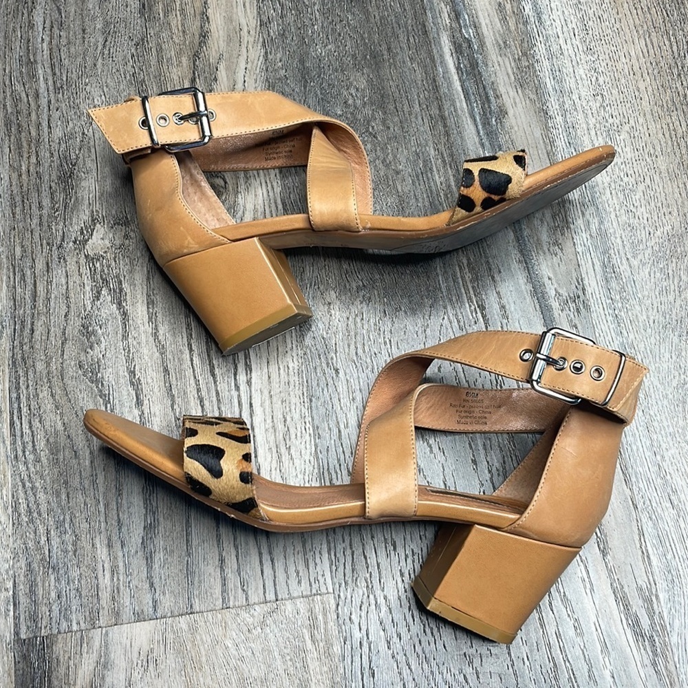 Halogen Leopard Print and Tan heeled open toe strappy sandal, size 8.5